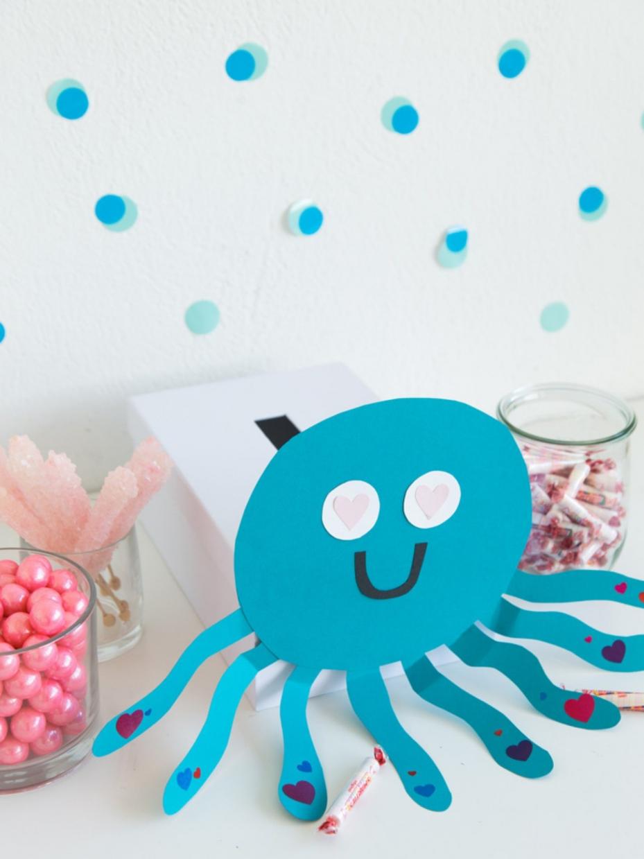DIY Octopus Valentine's Day Card Box