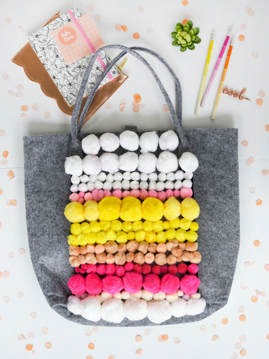 Colorful DIY Pom-Pom Tote