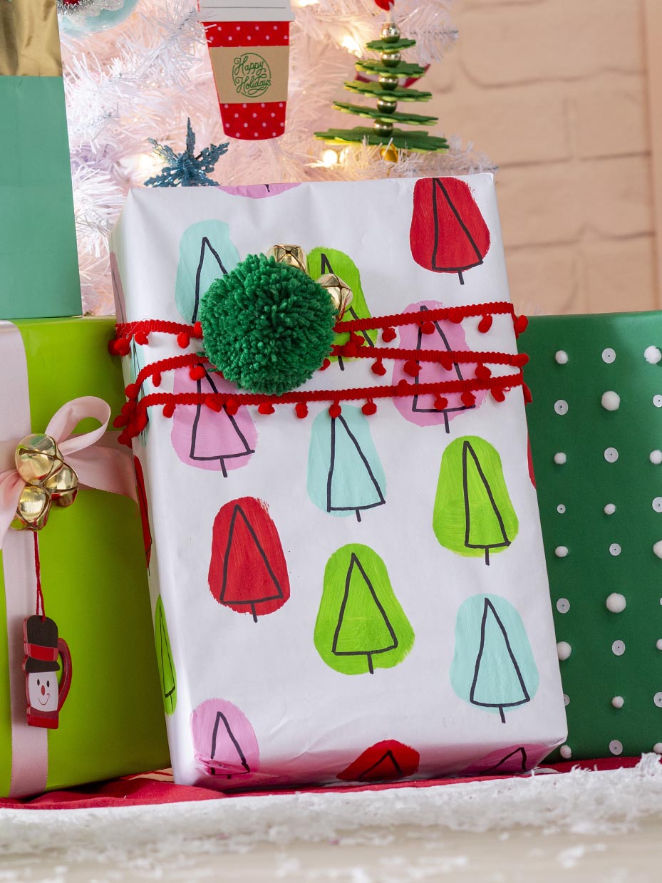 How to Wrap Gifts Like a Pro: 10 Unique and Eye-Catching Ideas