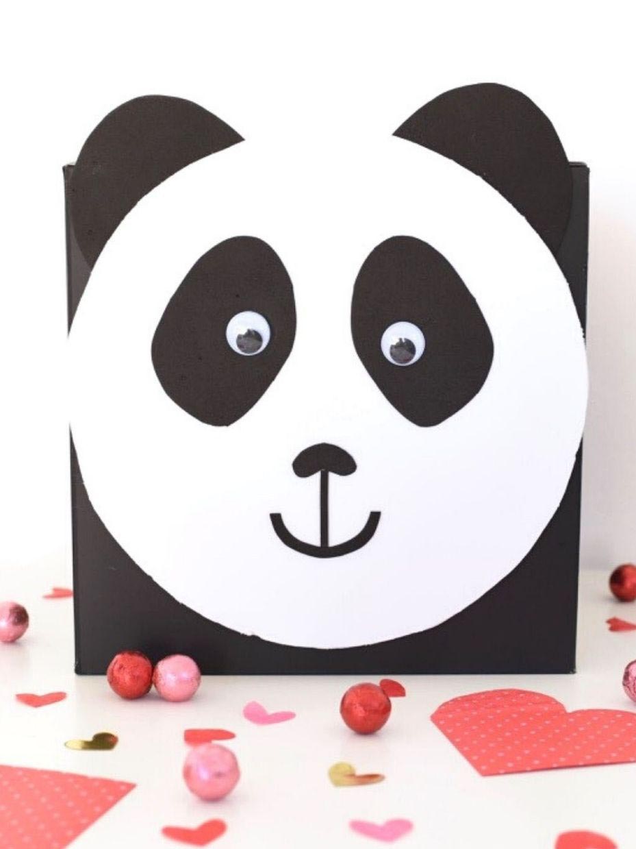 20+ Adorable DIY Valentine Card Box Ideas