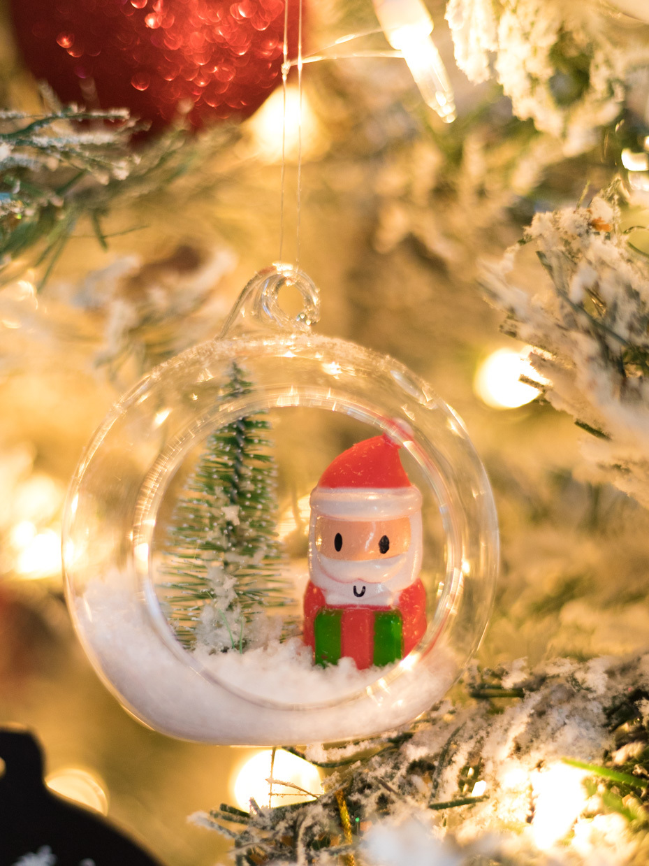 5 Simple Santa Ornaments You Can Make | Fun365