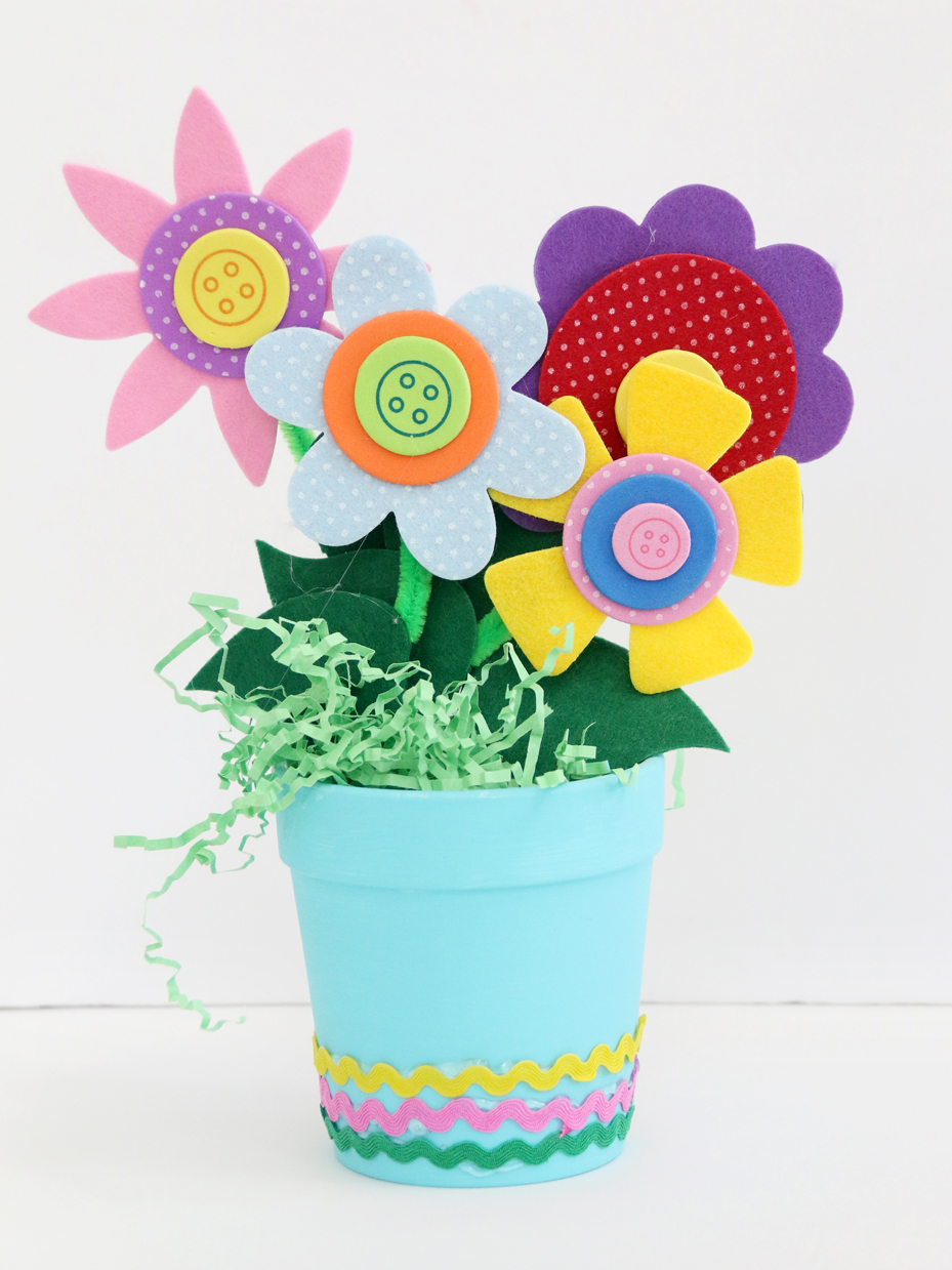 Spring DIY Ceramic Pots for Kids | Fun365