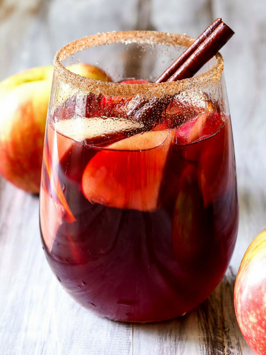 Honeycrisp Apple Sangria