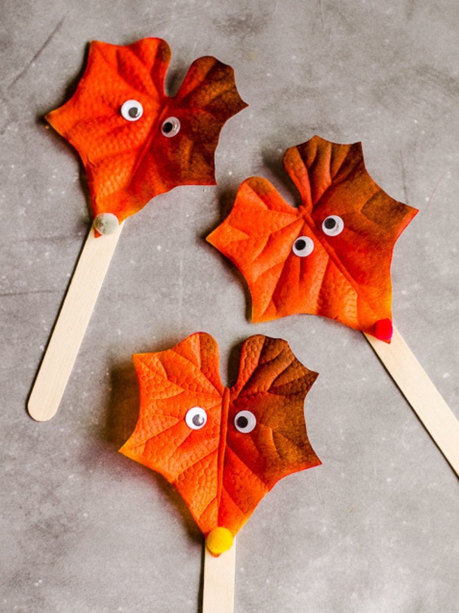 7+ Simple Fall Leaf Crafts for Kids | Fun365