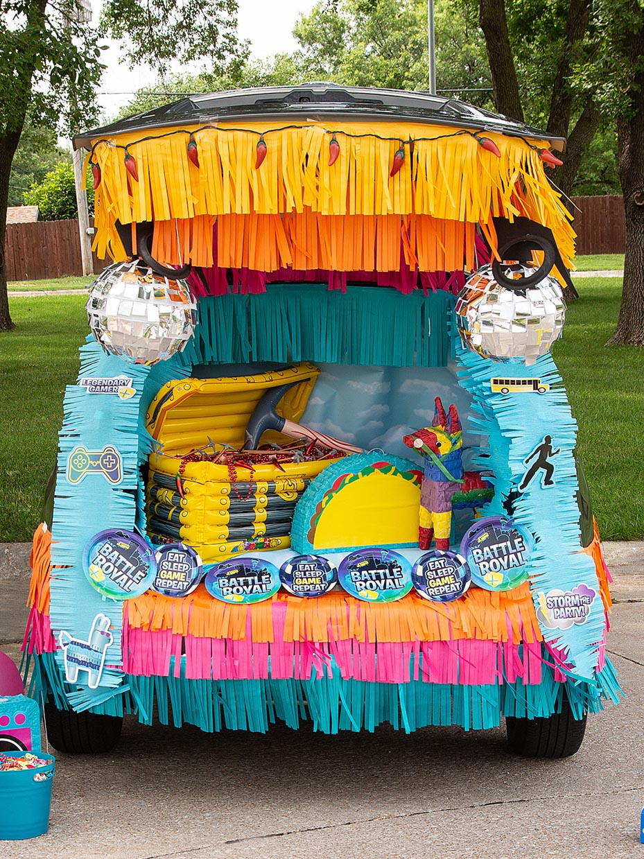 40+ Trunk or Treat Decorating Ideas