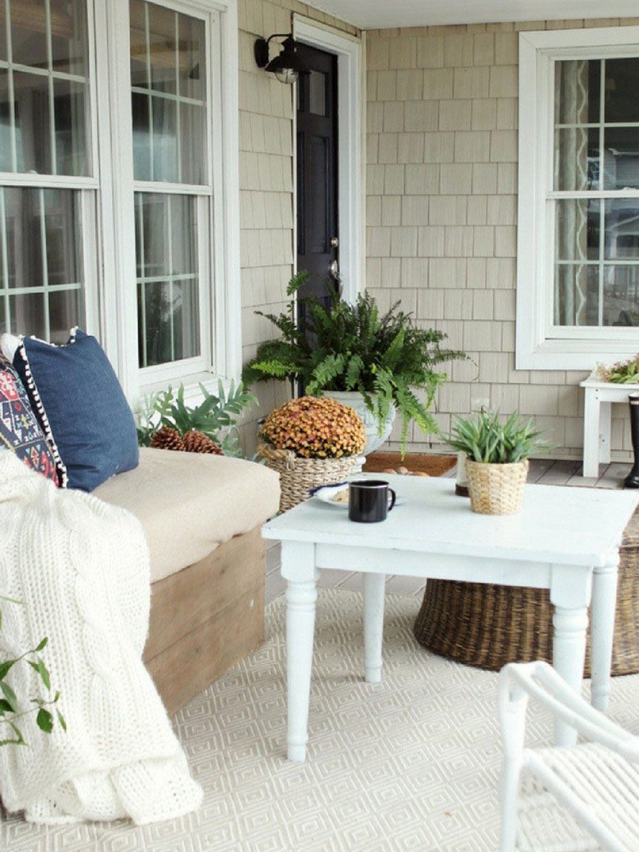 11 Fabulous Fall Front Porch Ideas 