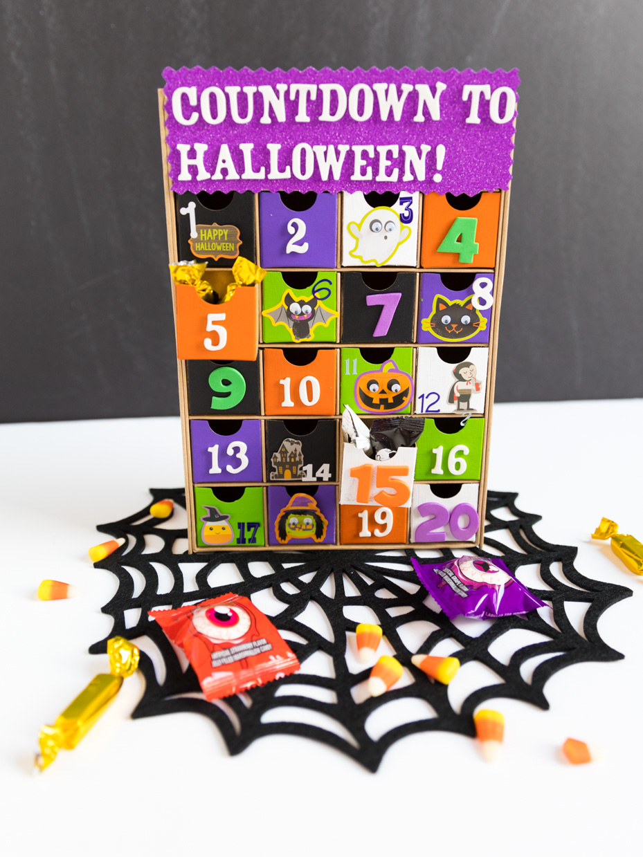 DIY Halloween Countdown Calendar
