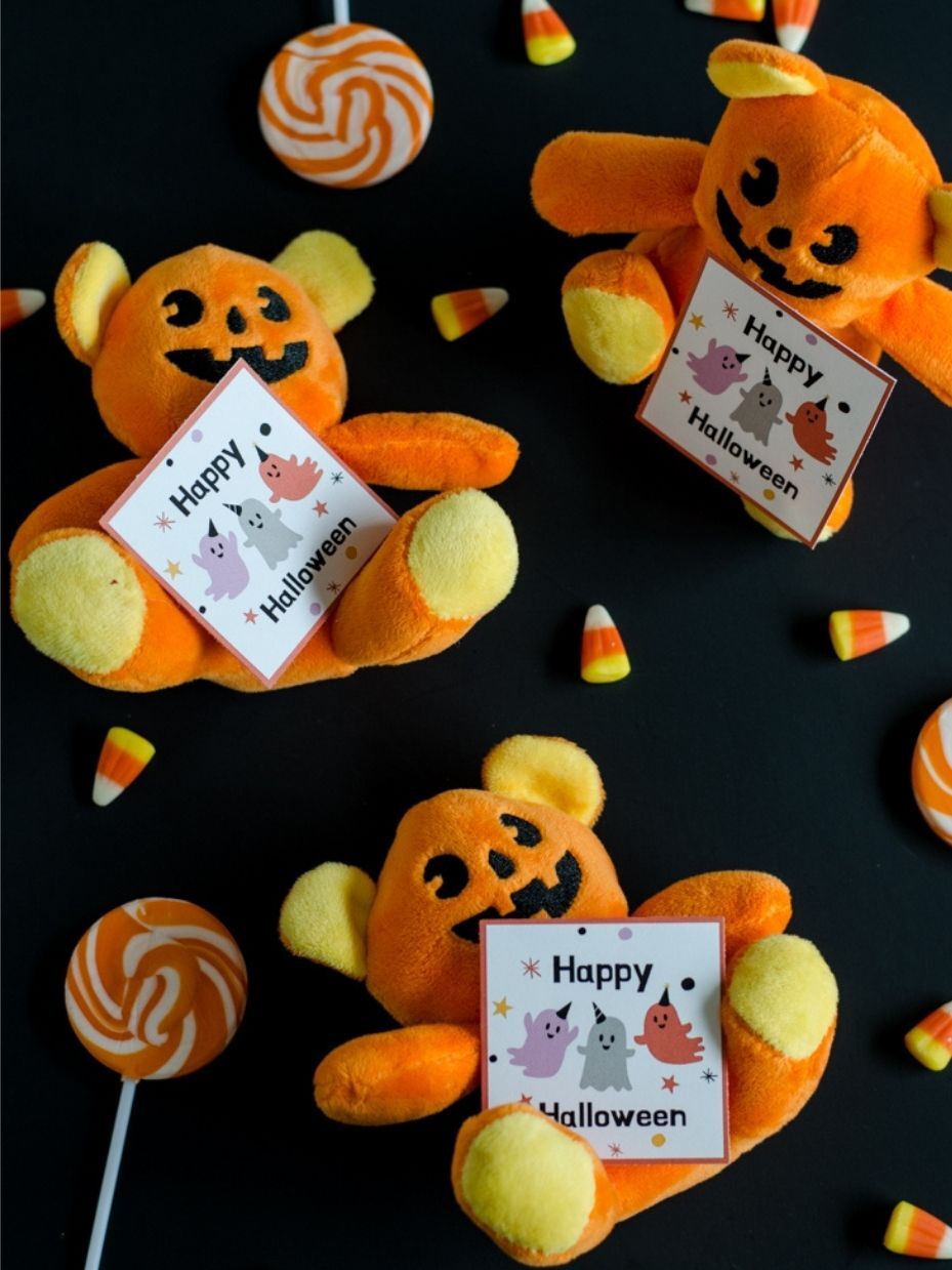 Jack-O'-Lantern Stuffed Bears