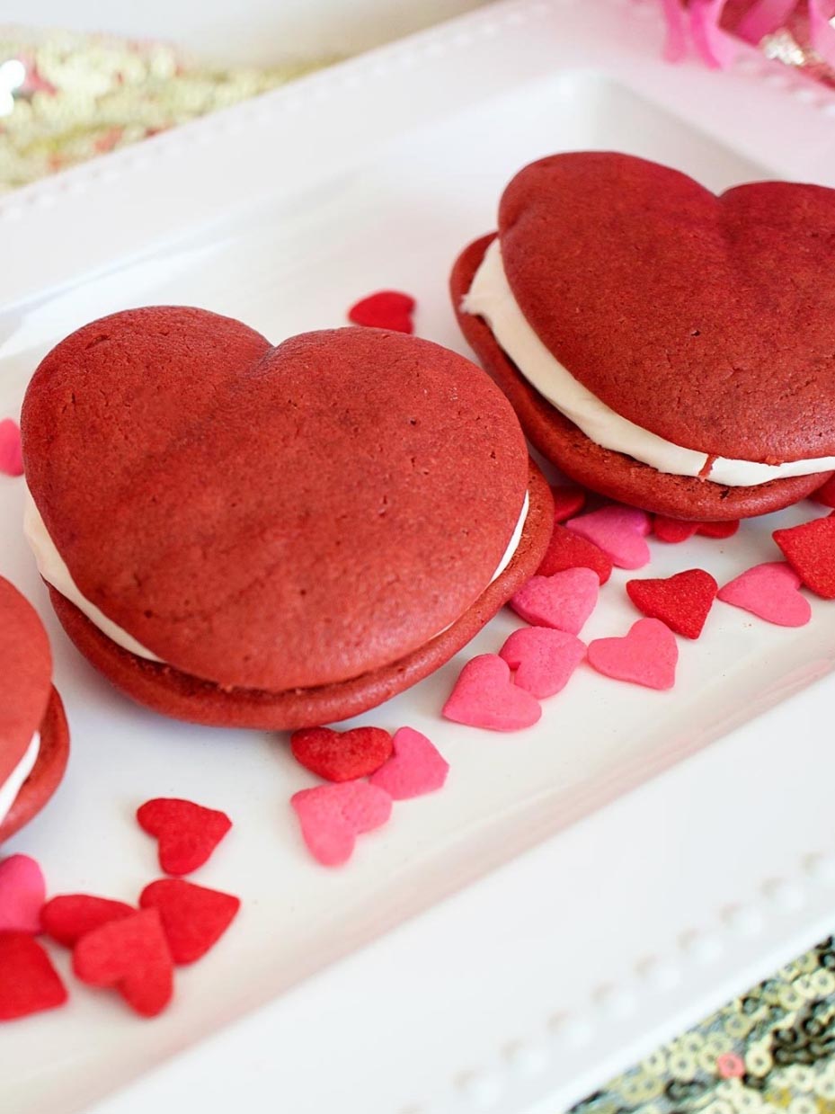 Heart Whoopie Pies