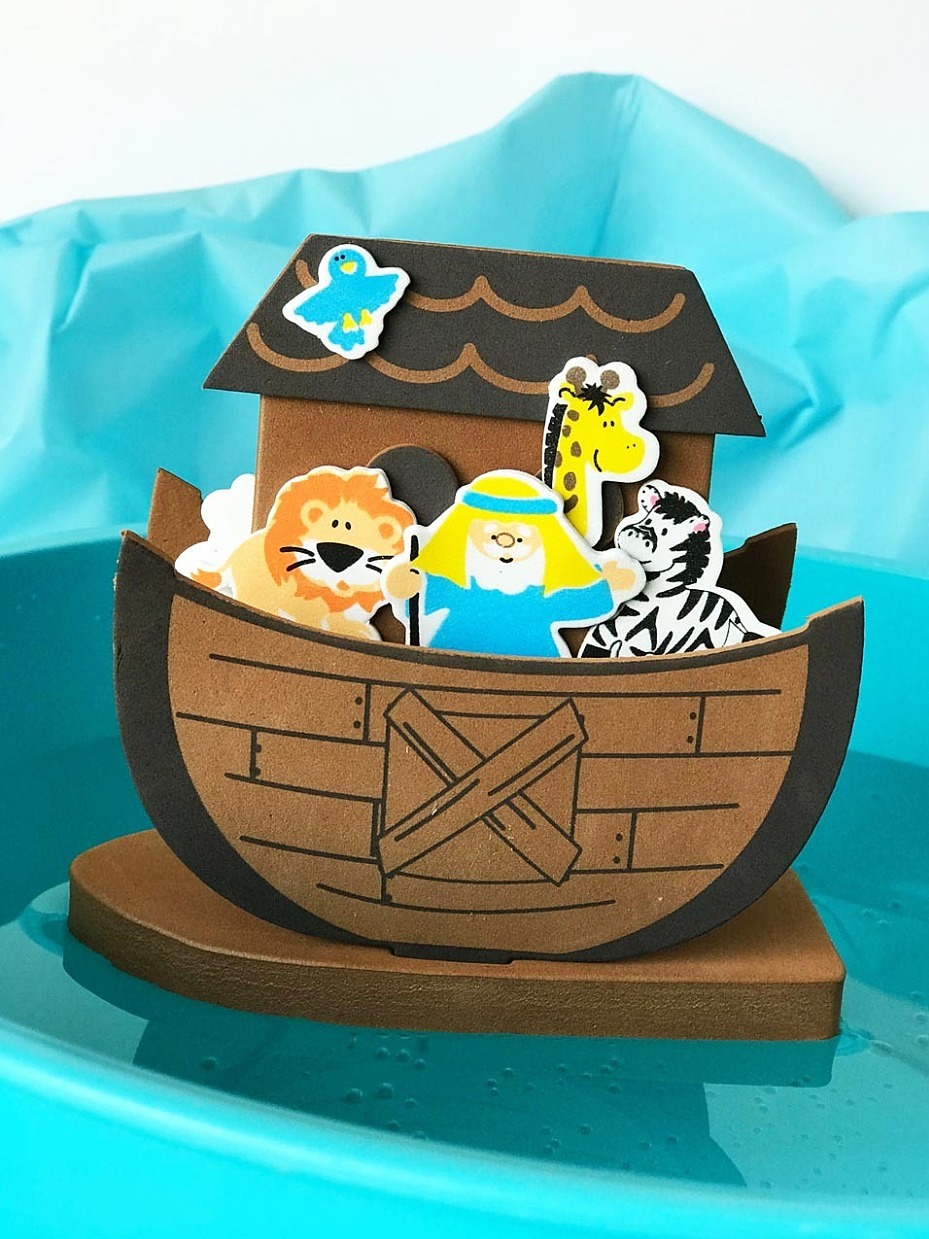 3D Noah's Ark Floating Craft