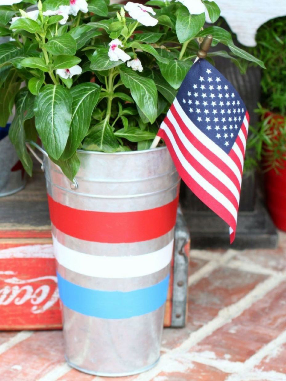 Patriotic 4th of July Painted Flower Pot • The Best Kids Crafts and  Activities