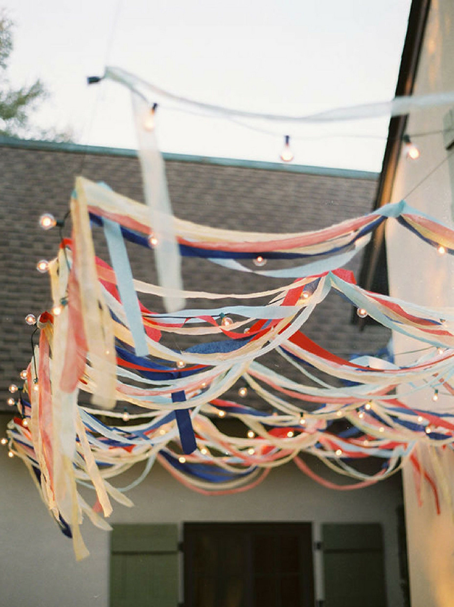 Tri-Colored Streamer Canopy