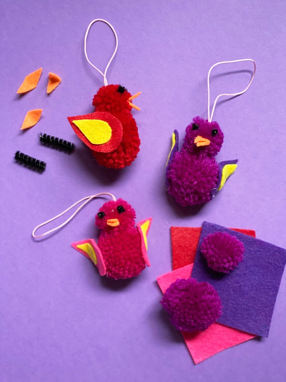 DIY Pom-Pom Bird Christmas Ornament