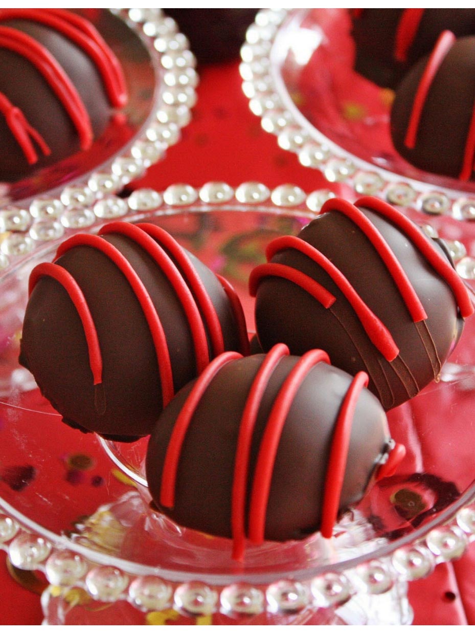 Red Wine Cake Bites