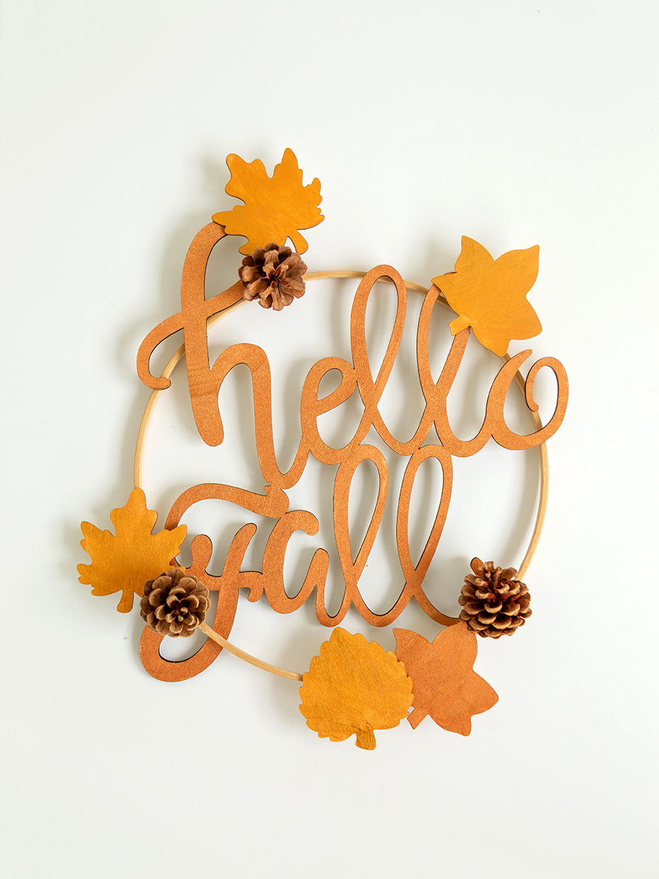 DIY Happy Fall Wreath