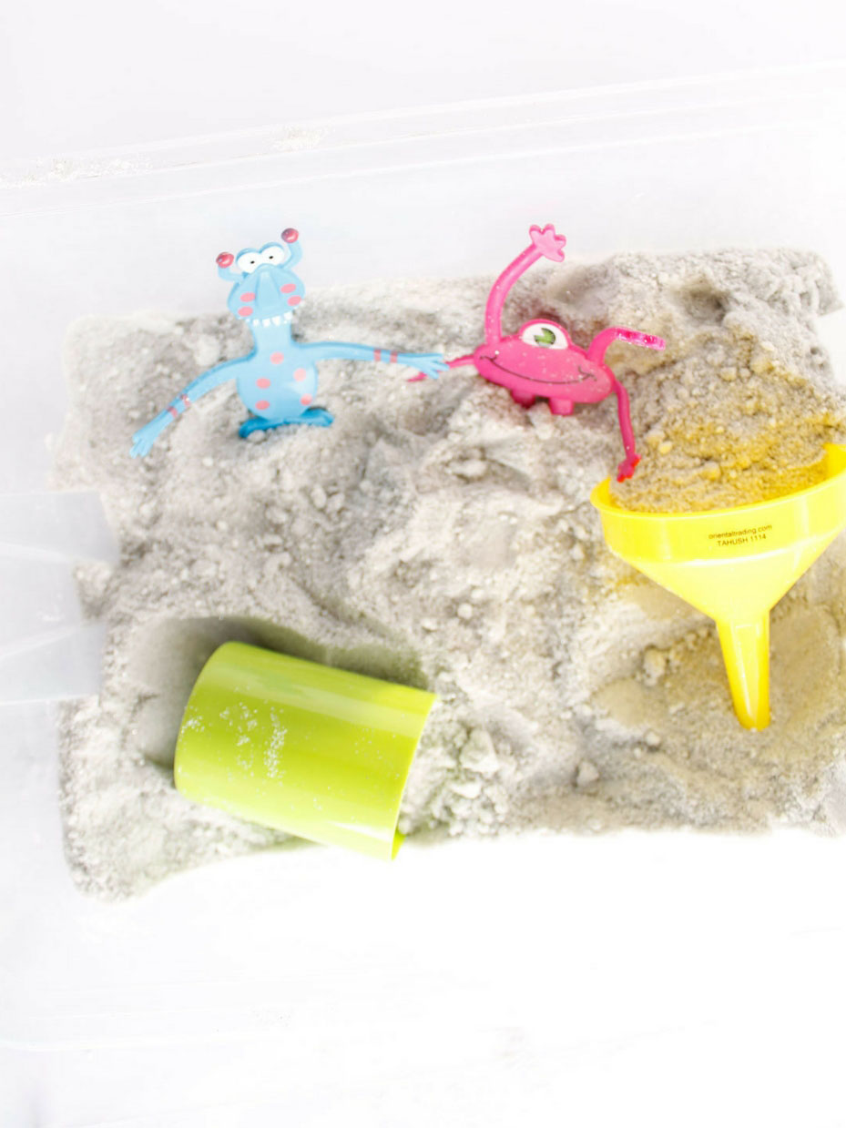 How to Make Moon Sand