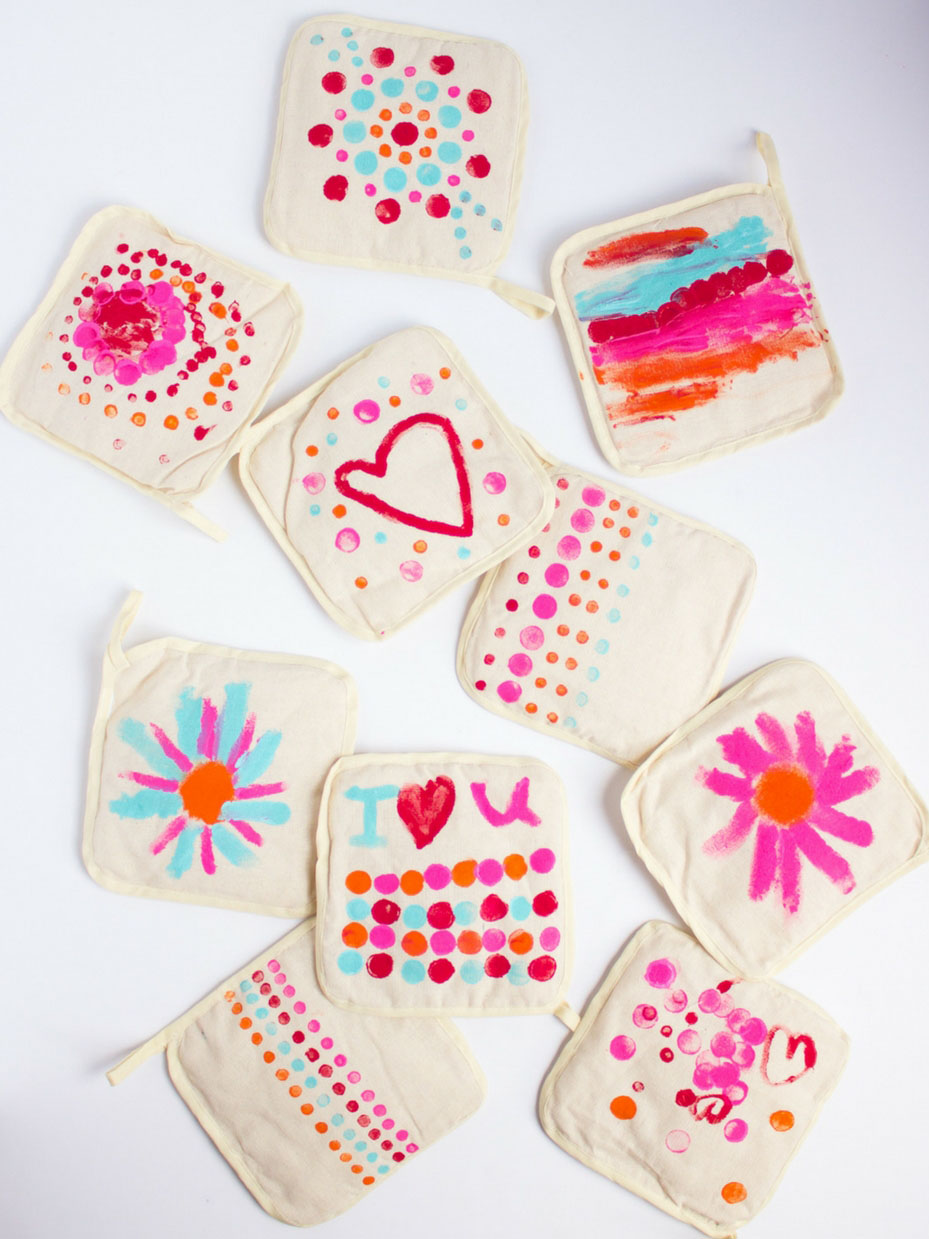 Adorable Painted Pot Holders Craft