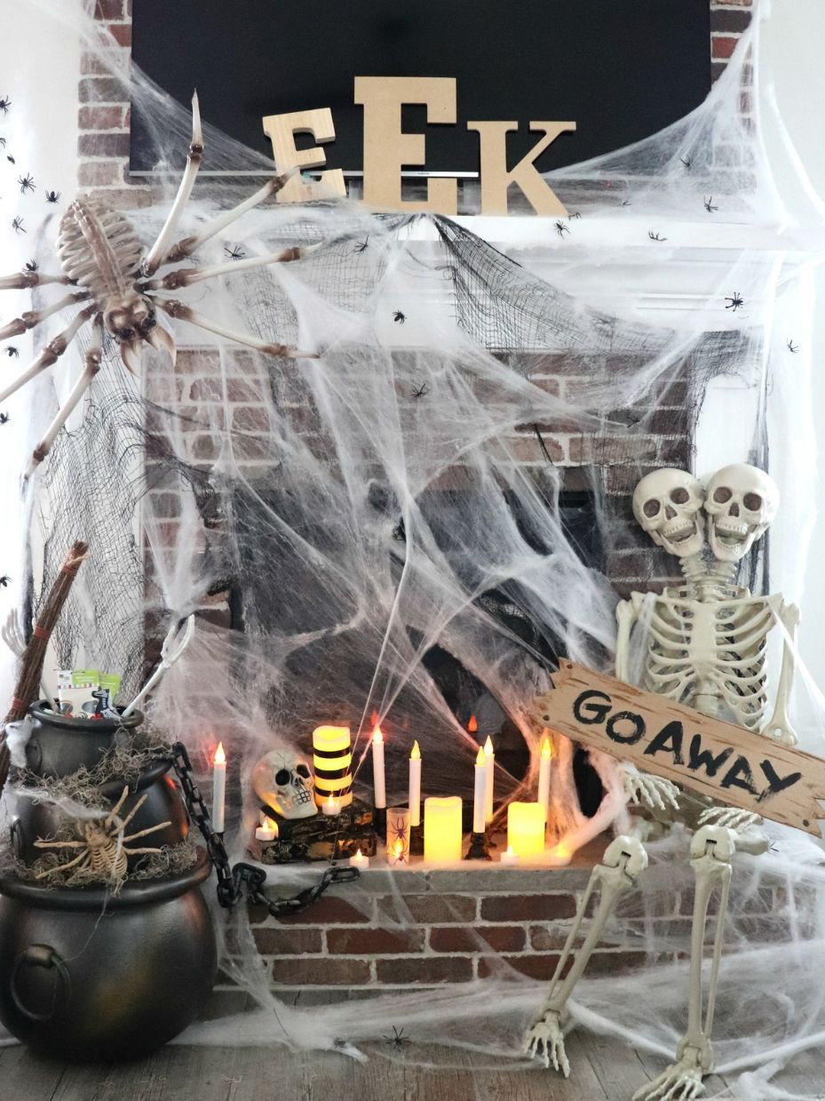 Halloween 42 cm Hanging Skeleton Nurse/Doctor Fantastic Fun Party Prop Decoratio