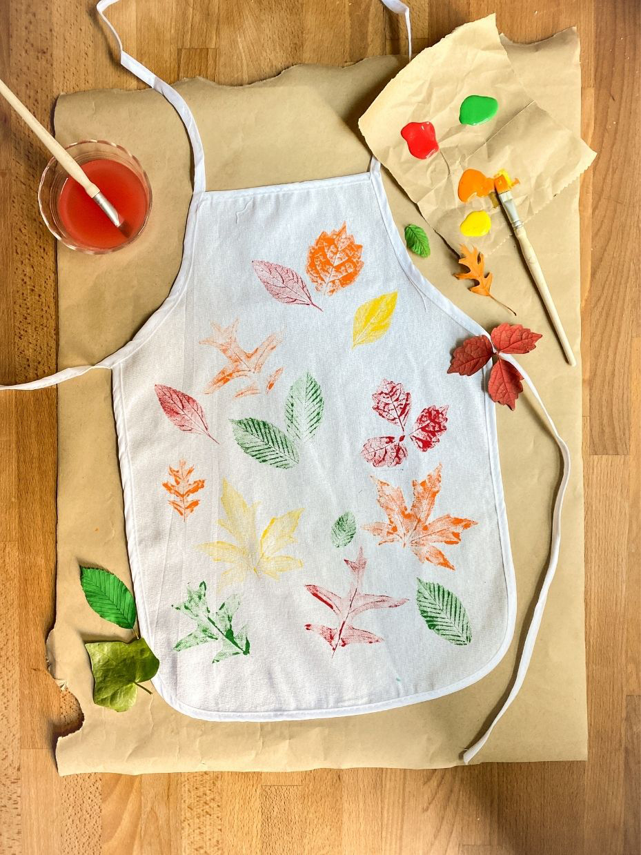 3 Adorable DIY Thanksgiving Aprons for Kids | Fun365