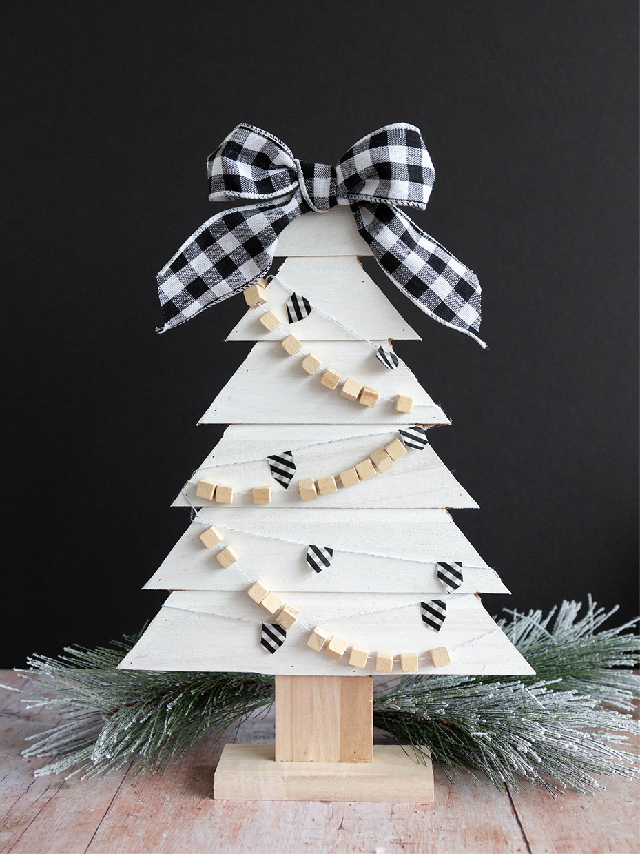 3 Ways to DIY a Wood Slat Tree | Fun365