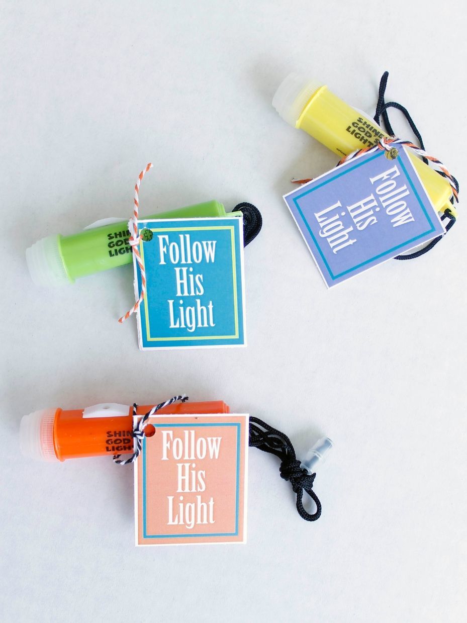 "Follow His Light" Printable & Pumpkin Flashlights