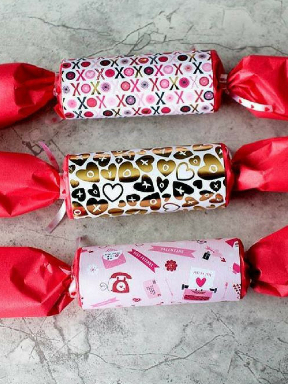 Simple DIY Valentine Poppers