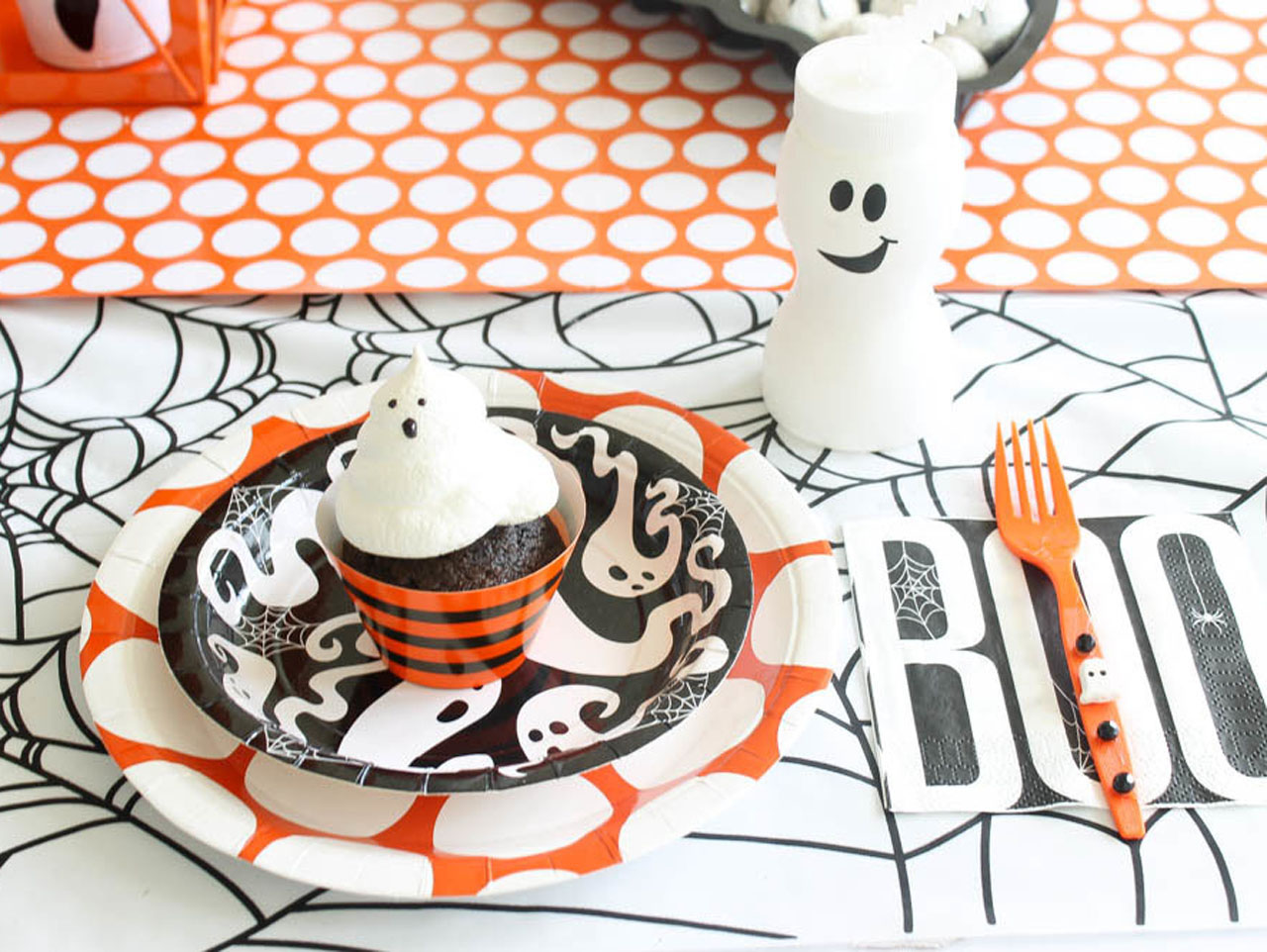 Birthday Boo Bash Meringue Ghost Recipe | Fun365