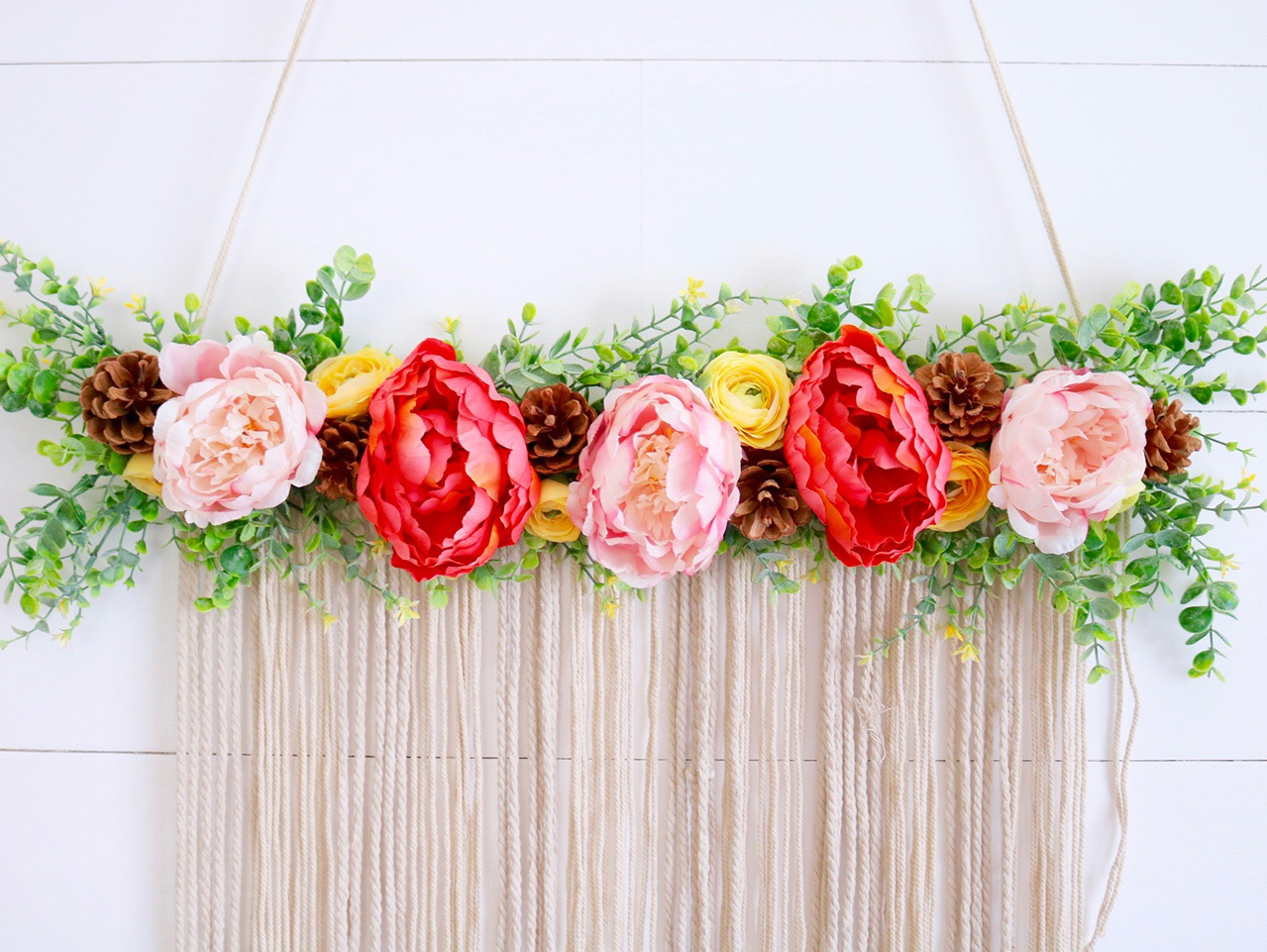 DIY Boho Wall Hanging | Fun365