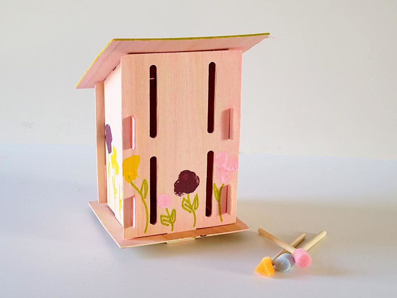 Woodlink Butterfly House DIY Craft Kits w/Milk Paint Powders at