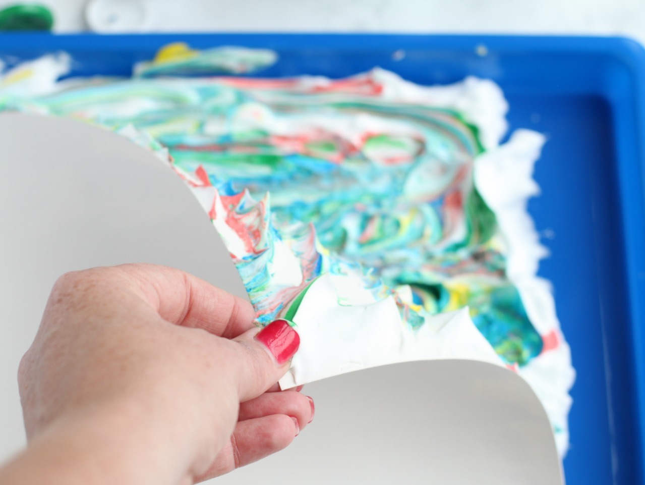 How to Do Shaving Cream Marbling