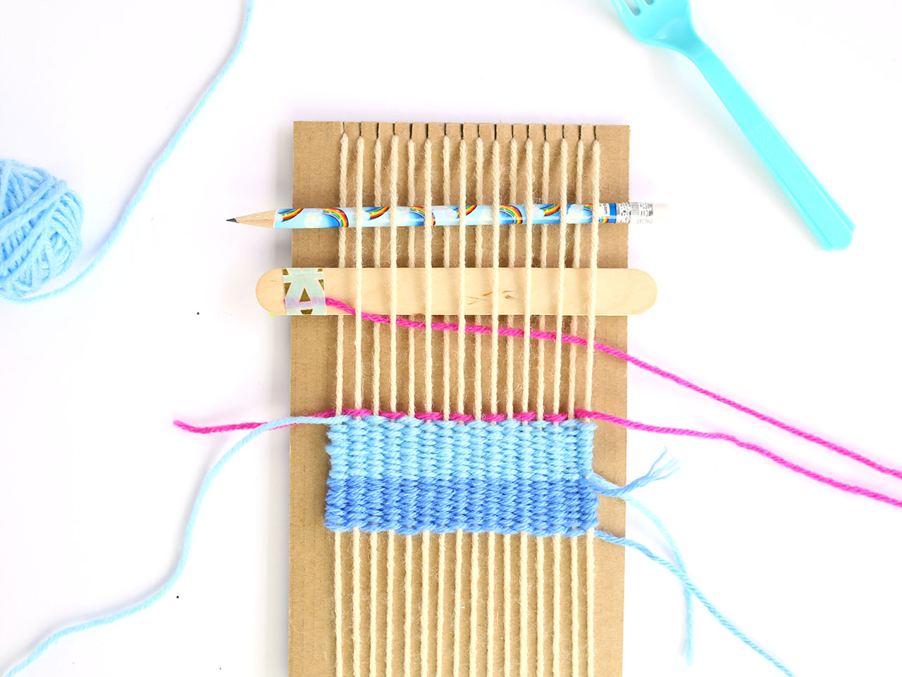 DIY Small Weaving | Fun365