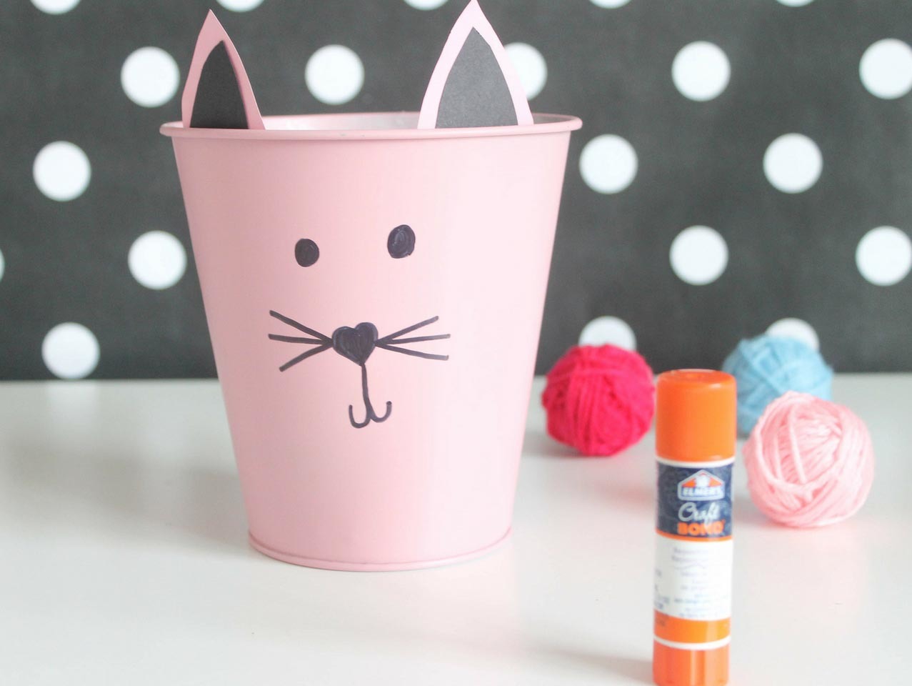 Cat Party DIY Yarn Ball Decor | Fun365