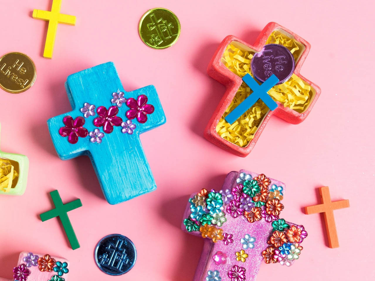 DIY Floral Cross Boxes | Fun365