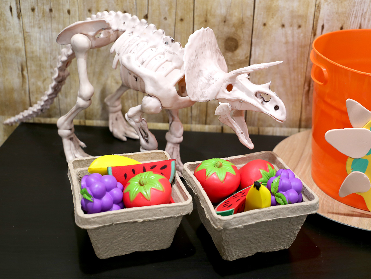  PARTYLOU Dinosaur Party Games, Knockout Dinosaur Egg