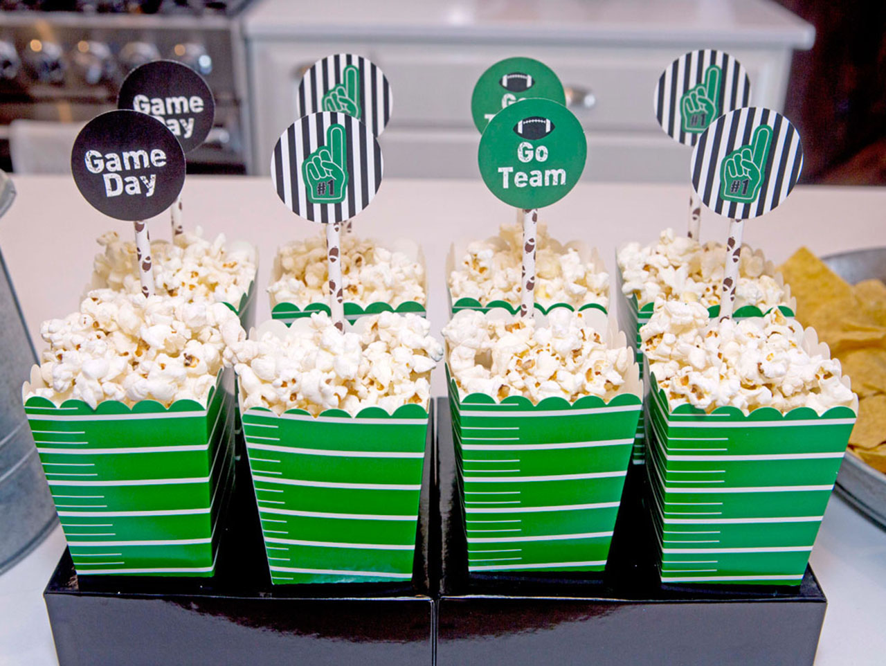 Football Game Day Party ⋆ Sprinkle Some Fun