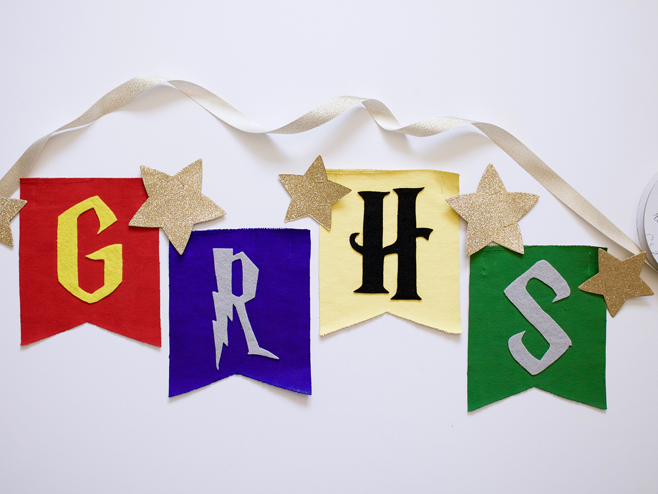 Party/Wedding Decor Harry Potter Book & Hogwarts House Colours Bunting/Garland 