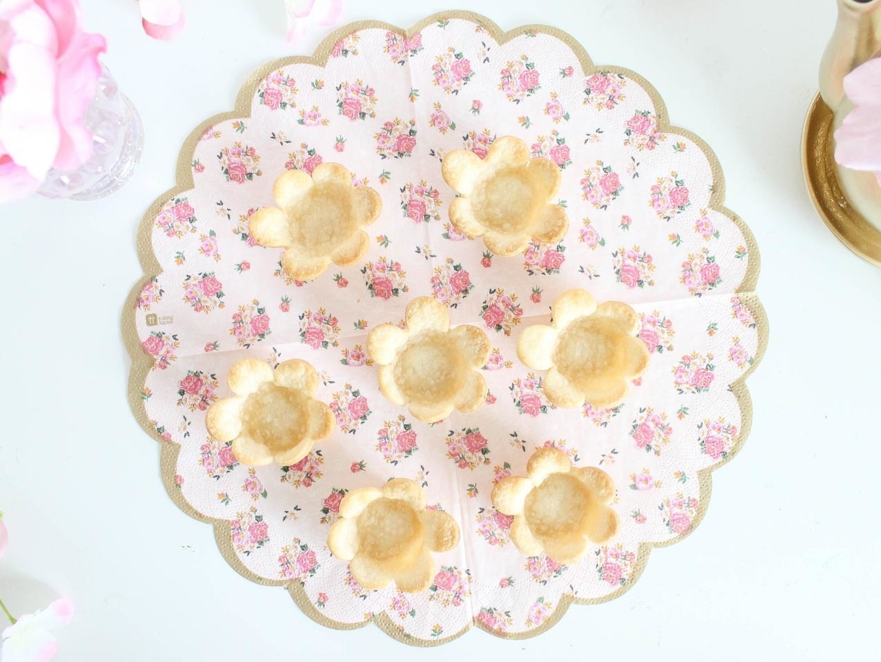 Lemon Flower Tarts | Fun365