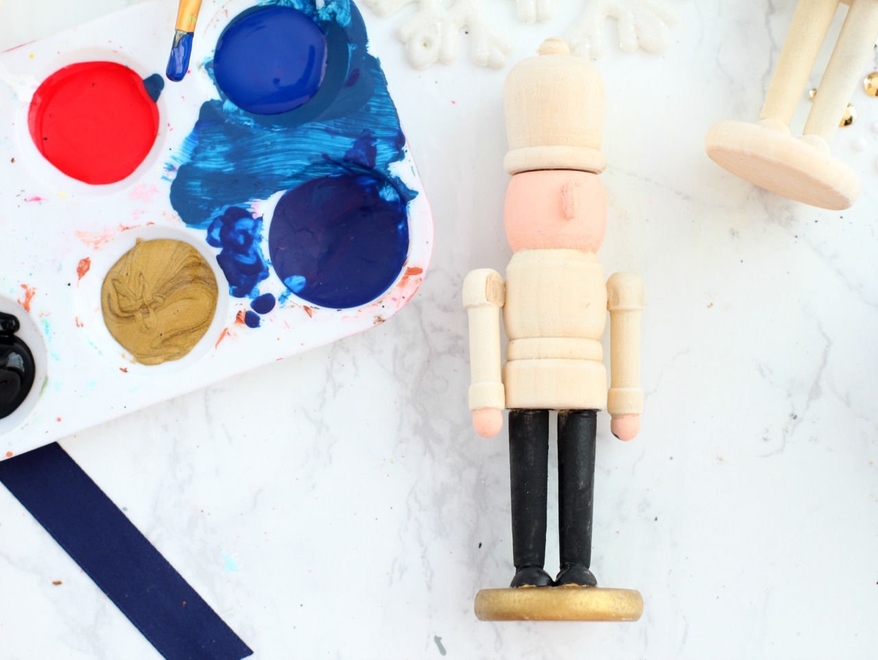 DIY Nutcracker Stocking Holder | Fun365