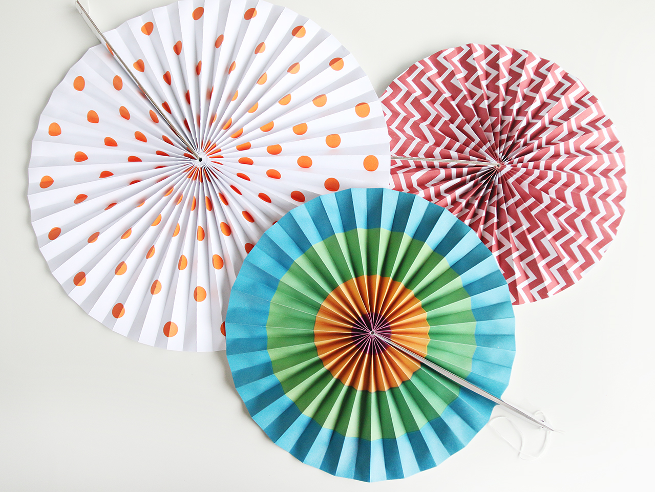 DIY Paper Fans, Arts & Crafts