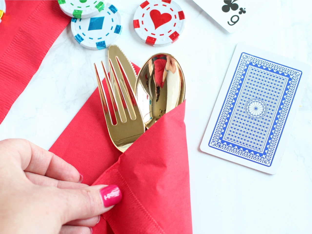 Playing Card Napkin Holders | Fun365