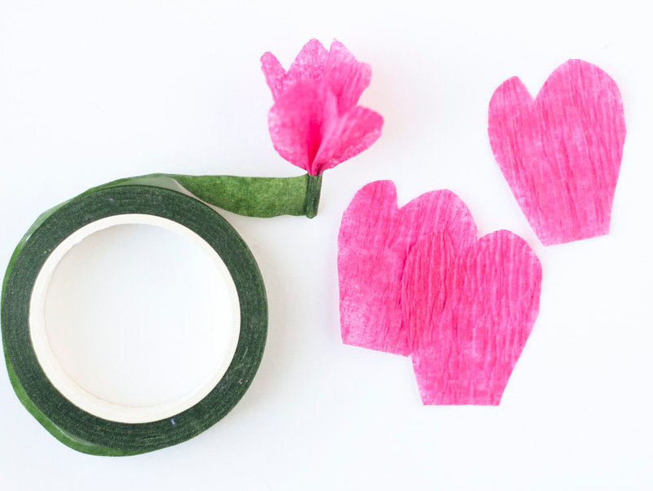 how to make crepe paper flower garland