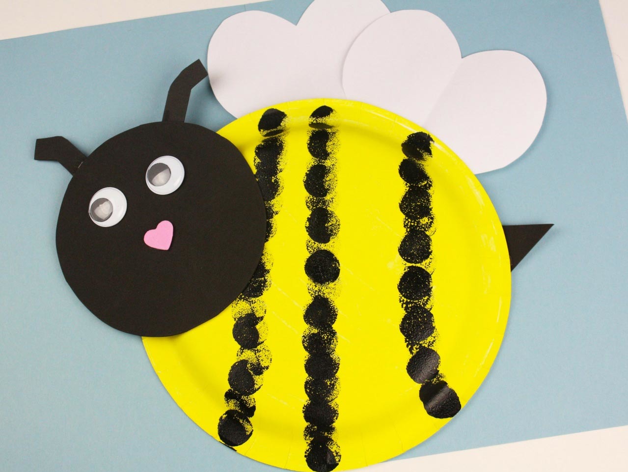 Bumble Bee Paper Plate Craft | Fun365