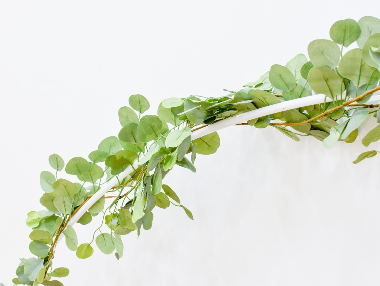 Diy Floral Table Arch 