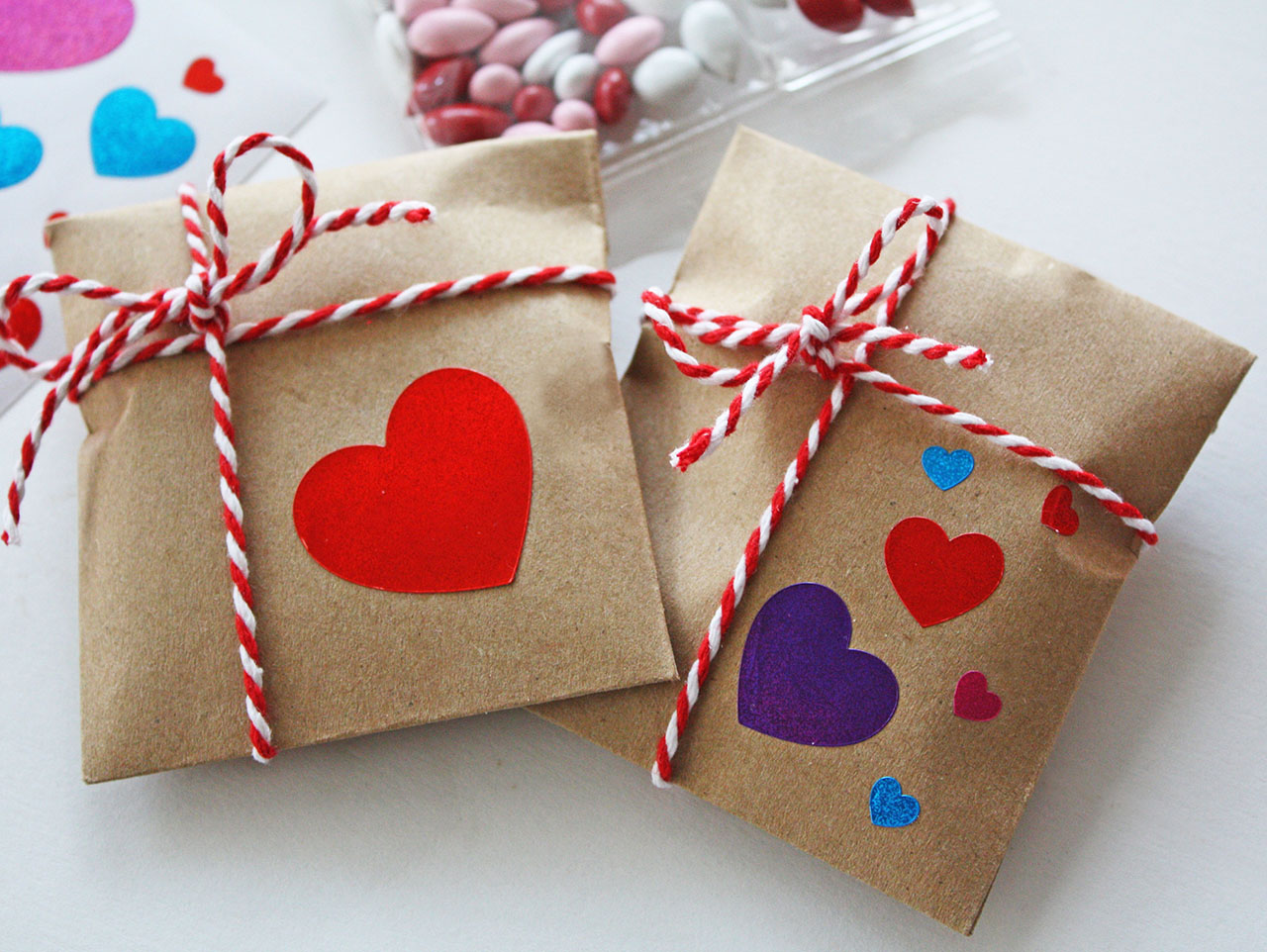 DIY Mini Valentine Treat Bags | Fun365