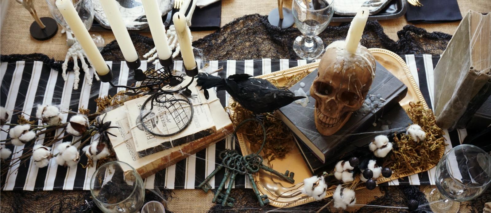 Creepy Skull and Candle Centerpiece | Fun365